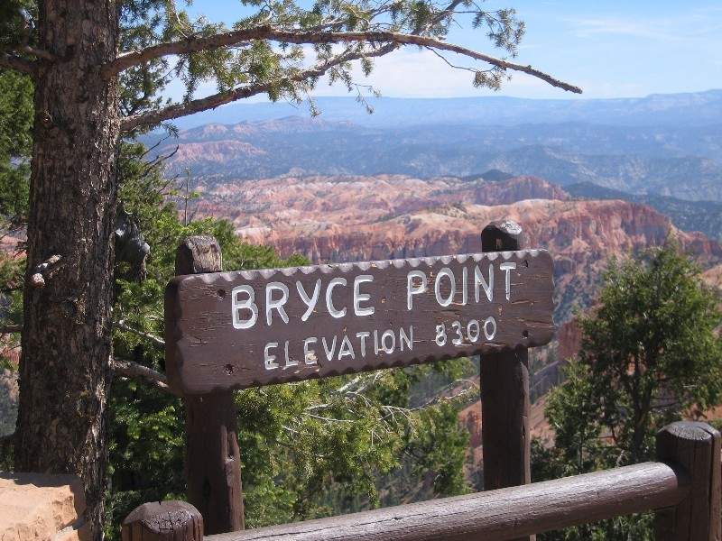 Bryce Point, faartest point on Shuttle tour