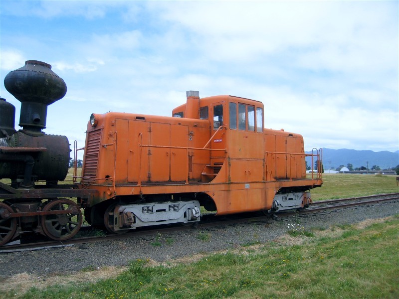 Early diesel-electric locomotive
