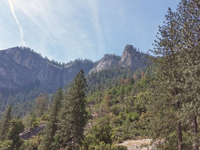 Yosemite Valley 13